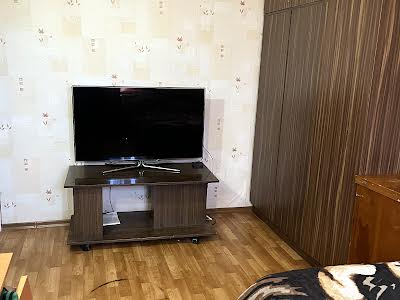 квартира по адресу Червоной Калины просп. (Владимира Маяковского), 81/11