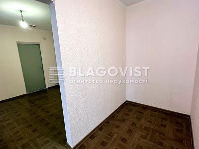 квартира по адресу Ревуцкого ул., 54