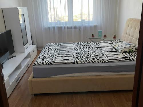квартира за адресою Бориса Гмирі вул., 18