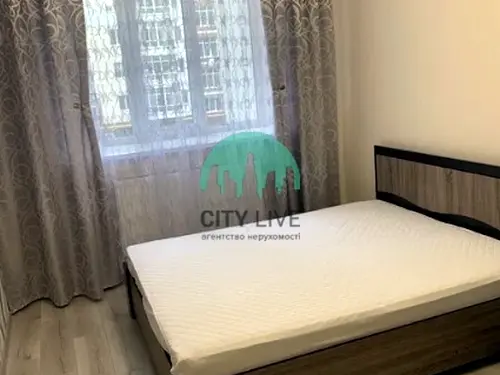 квартира за адресою Височана вул., 18