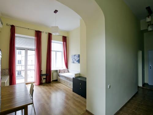 квартира за адресою Рейтарська вул., 25