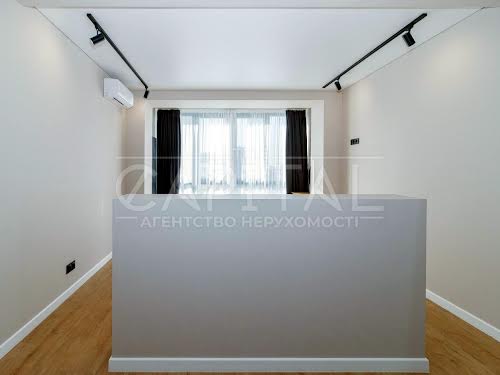 квартира за адресою Михайла Омеляновича-Павленка вул. (Суворова), 19