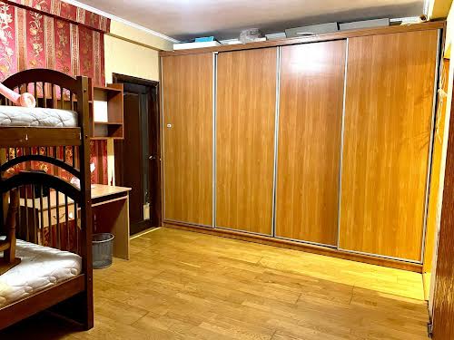 квартира за адресою Зодчих вул., 38