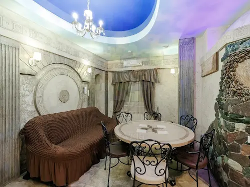 коммерческая по адресу Петра Калнишевського ул. (Михайла Майорова), 7
