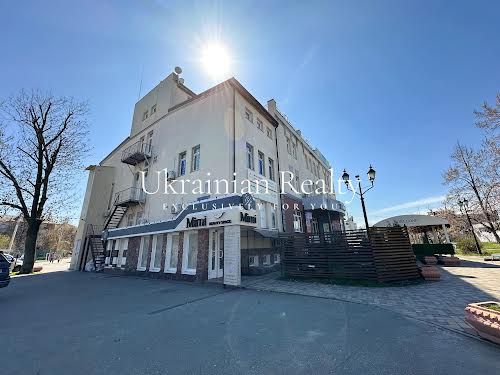 коммерческая по адресу Борисполь, Киевский Шлях ул., 71а