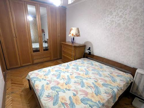 квартира за адресою Київ, Карела Чапека вул. (Юліуса Фучика), 8