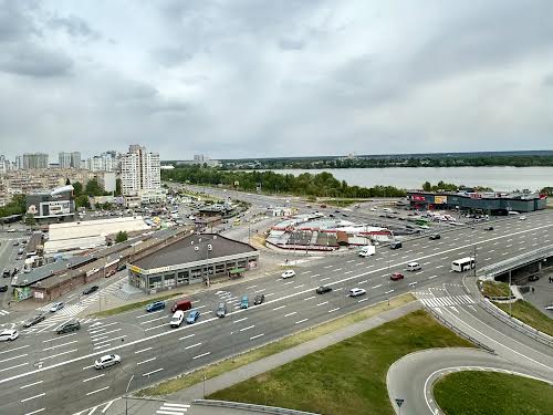 квартира за адресою Ревуцького вул., 40-В