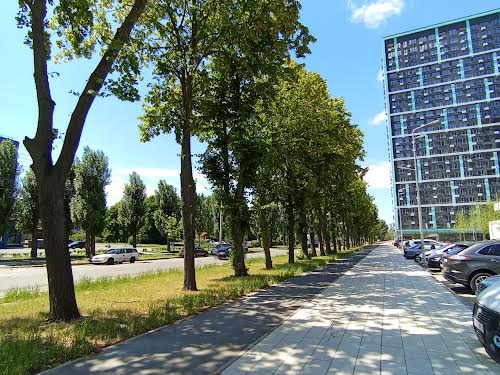 квартира за адресою Віктора Некрасова вул. (Північно-Сирецька), 12-А