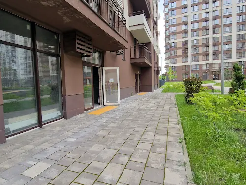 комерційна за адресою Генерала Грекова вул., 2