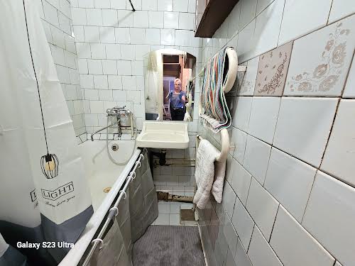 квартира за адресою Київ, Братиславська вул., 40А