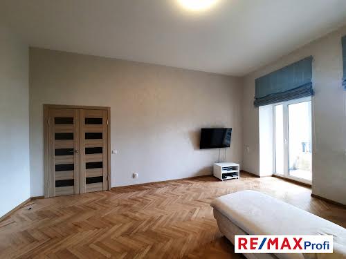 квартира за адресою Лютеранська вул., 8