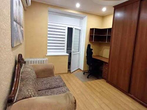 квартира за адресою Шота Руставелі вул., 26