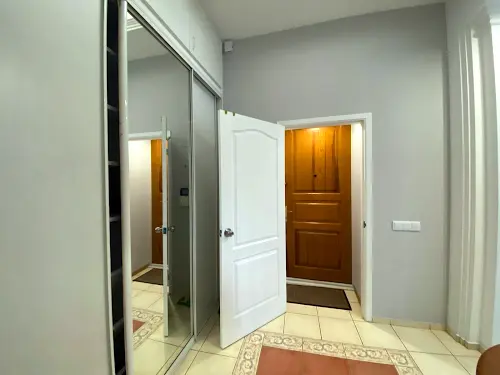 квартира по адресу Малая Житомирская ул., 5