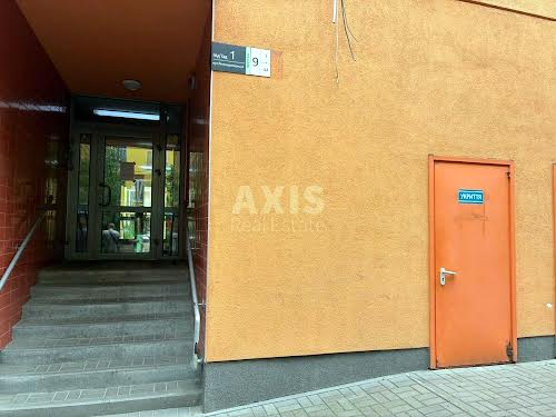 квартира за адресою Регенераторна вул., 4 к8
