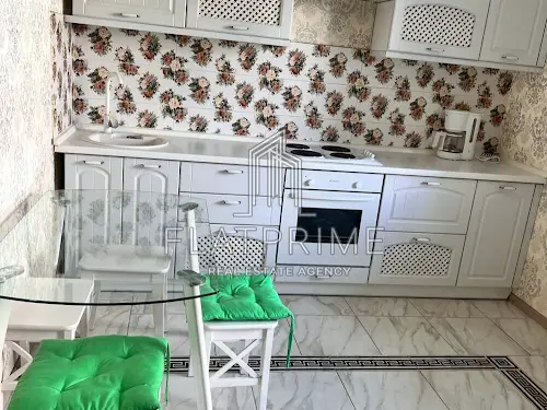 квартира по адресу Драгоманова ул., 2-А
