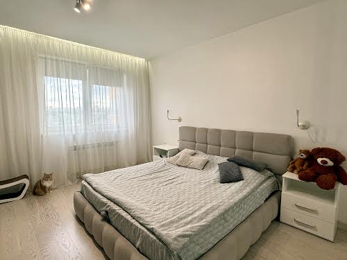 квартира по адресу Кондратюка Юрия ул., 3