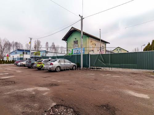 коммерческая по адресу Промислова, 10