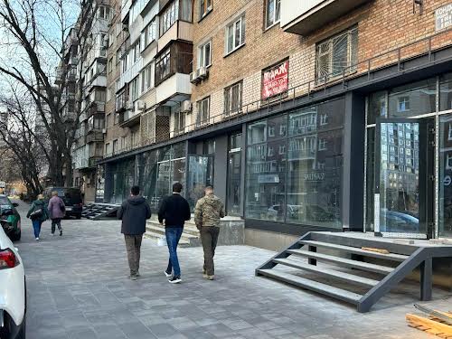 комерційна за адресою Академіка Філатова вул., 1/22
