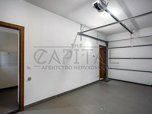 будинок за адресою Богатирська вул.