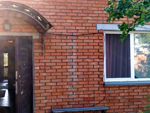 будинок за адресою с. Зозулі, Гагаріна