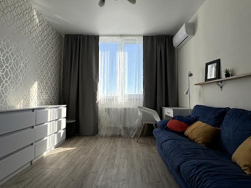 квартира за адресою Світла вул., 3д