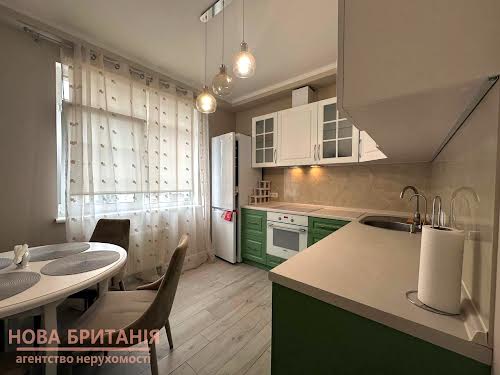 квартира за адресою Михайла Максимовича вул. (Онуфрія Трутенка), 24-А