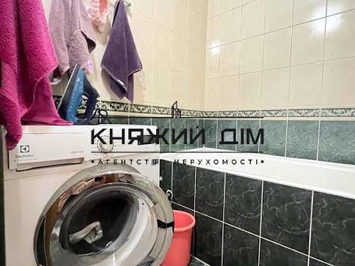 квартира за адресою Драгоманова вул., 14А