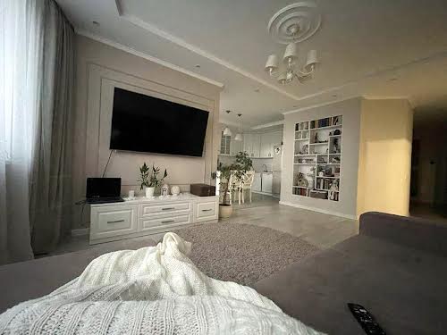 квартира по адресу Ревуцкого ул., 7В
