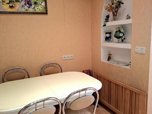 квартира за адресою Астрономічна вул., 35и