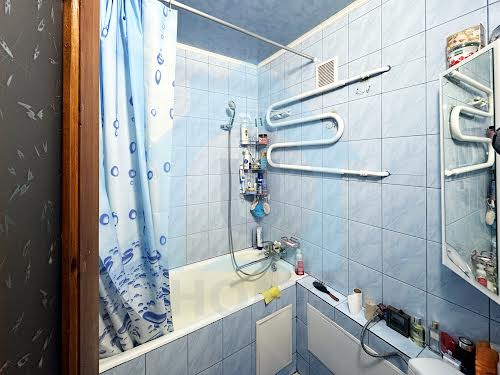 квартира за адресою Верховної Ради бульв., 29
