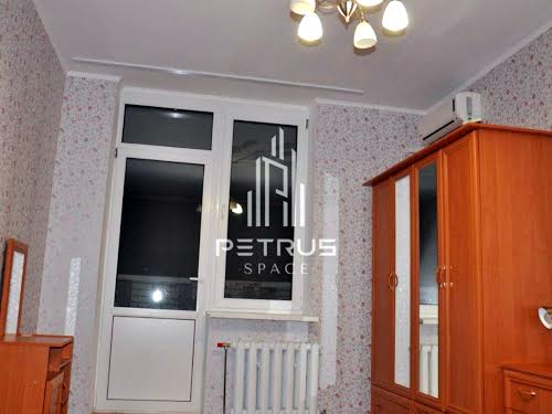 квартира по адресу Олены Пчилки ул., 2