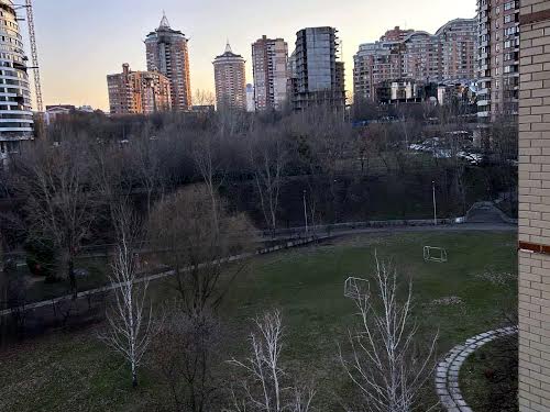 квартира за адресою Старонаводницька вул., 8-А