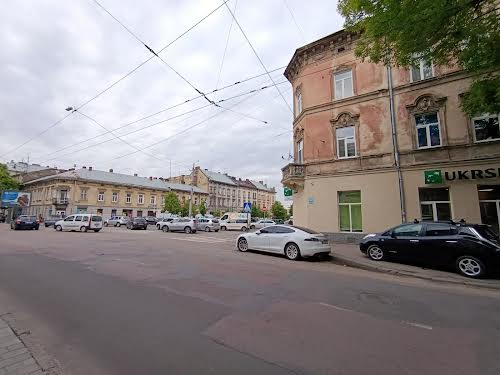 квартира по адресу Героев УПА ул., 19