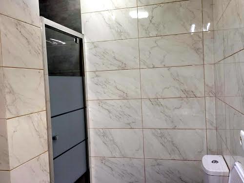 квартира за адресою Щаслива, 7а