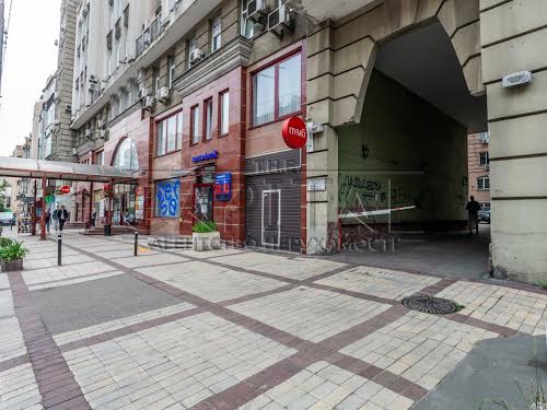 квартира за адресою Саксаганського вул., 121