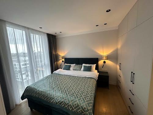 квартира за адресою Салютна вул., 2к8