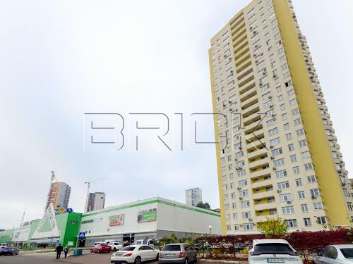 квартира за адресою Київ, Саперно-Слобідська вул., 24
