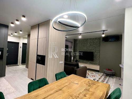 квартира за адресою Регенераторна вул., 4