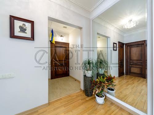 квартира по адресу Науки просп., 30