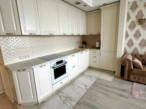квартира за адресою Дніпровська набережна вул., 18-А