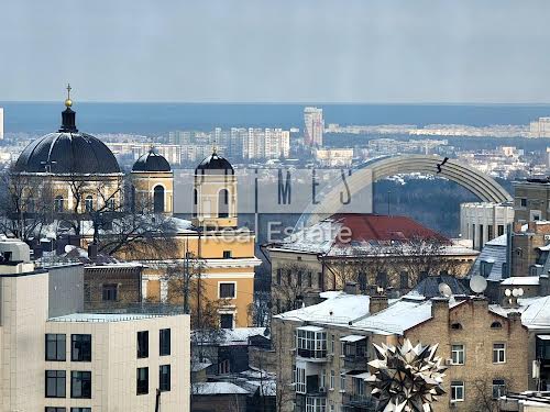 квартира по адресу Паторжинского ул., 14