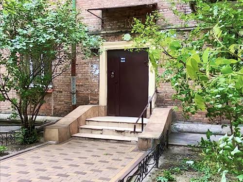 квартира за адресою Микільсько-Ботанічна вул., 15/17