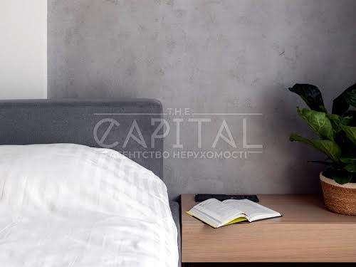 квартира за адресою Салютна вул., 2б