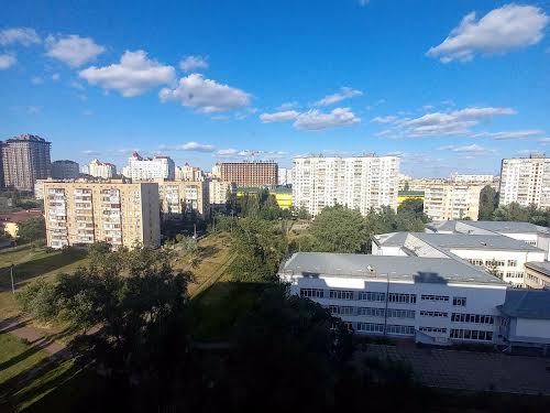 квартира за адресою Київ, Левка Лук'яненка вул. (Маршала Тимошенка), 2-Б