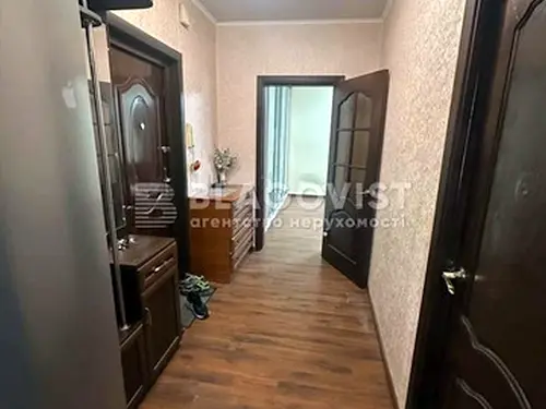 квартира за адресою Київ, Дмитра Луценка вул. (Крейсера 