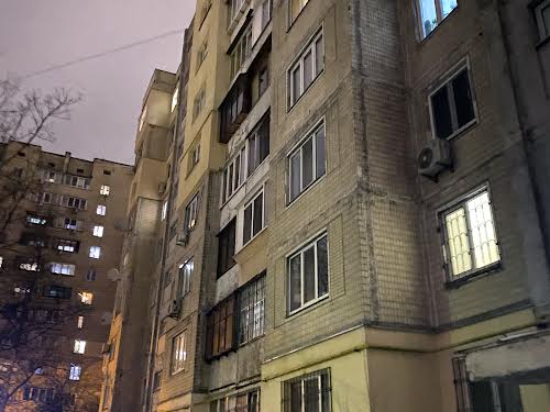 квартира за адресою Зої Гайдай вул., 9/8