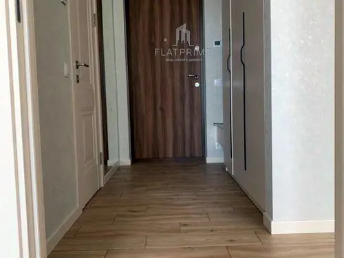 квартира за адресою Олександра Олеся вул., 8/17