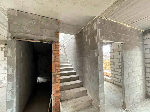будинок за адресою Зоряна, 1