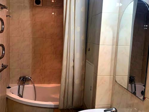 квартира за адресою Академіка Богомольця вул., 8-А