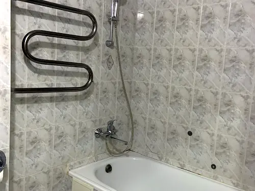 квартира за адресою Автозаводська вул., 17